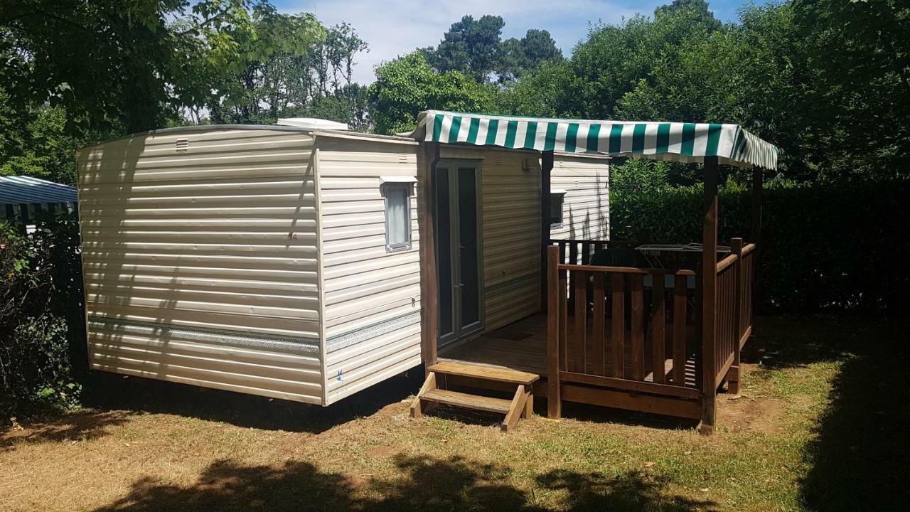 Camping Le Pigeonnier Saint-Crépin-et-Carlucet Zewnętrze zdjęcie